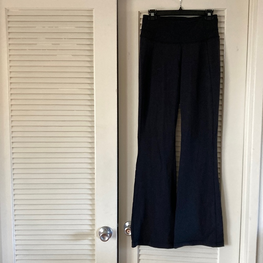 Lululemon flare yoga pants